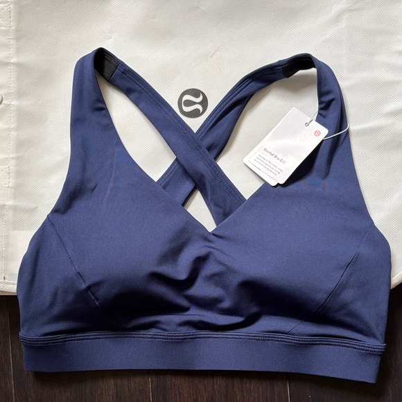 LULULEMON ENVITAL BRA B/C in NIGHT SEA SZ 68 NWT